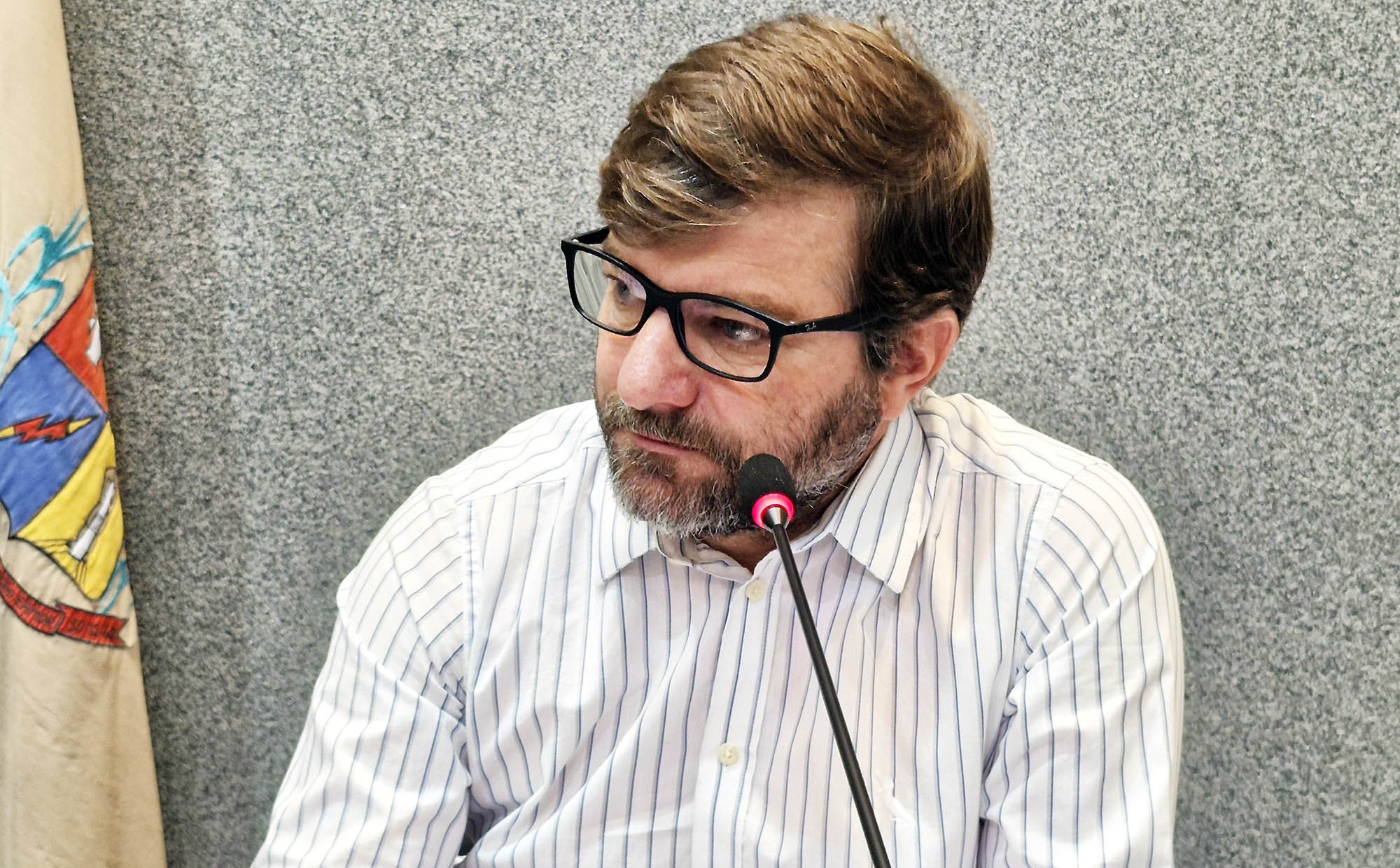 CÂMARA MUNICIPAL DE FRONTEIRA APROVA INDICAÇÃO PARA FORTALECER APLICAÇÃO DA LEI SOBRE ANIMAIS DE GRANDE PORTE